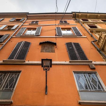 Torre Dell'Orologio Apartment By Wonderful Italy Bologna Exterior foto